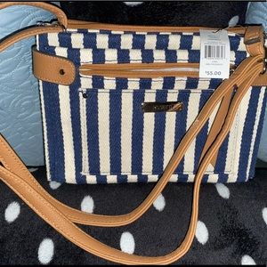 🆕 NWT 🌹Rosetti Tweed Crossbody purse.👜